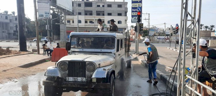 جانب من عملية التعقيم 