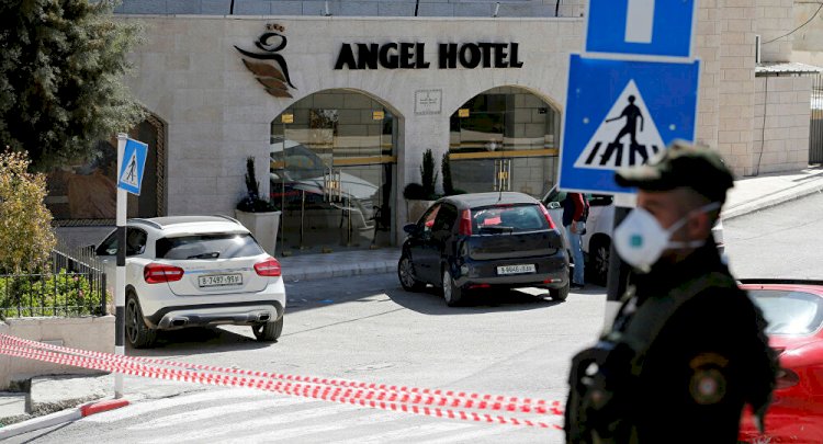 رياض العملة يحقق حلم طفولته بامتلاك سيارة كلاسيكية