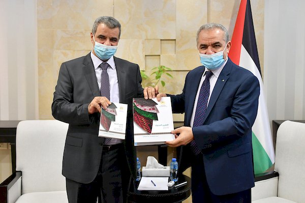 رئيس الوزراء في حكومة رام الله محمد اشتية