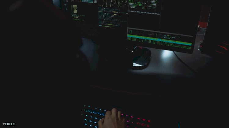 تعبيرية عن هكر الانترنت