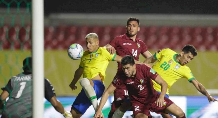 منتخب البرازيل قدم أداء باهتا أمام فنزويلا