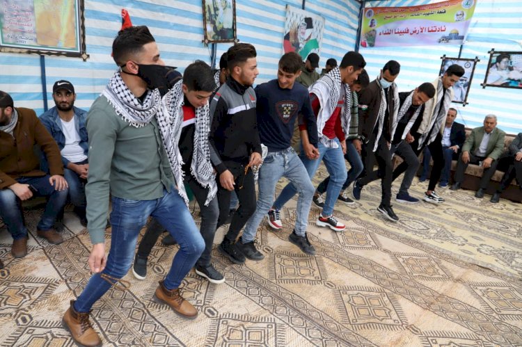 حركة الشبيبة الفتحاوية تحيي ذكرى الارض 