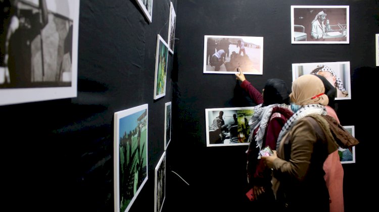 غزة:جانب من مشاركة محافظة غزة بمعرض الصور