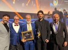 المنتخب الفلسطيني للتجميل يحقق المركز الثاني عالميا في بطولة كأس العالم بباريس