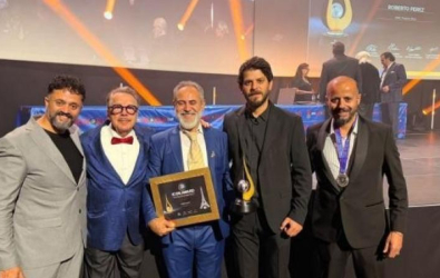 المنتخب الفلسطيني للتجميل يحقق المركز الثاني عالميا في بطولة كأس العالم بباريس