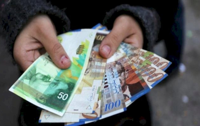 لماذا لم يتلقَ 4500 موظف رام الله رواتبهم ..؟