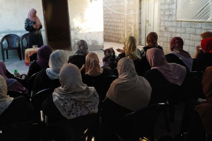 مجلس المرأة بحركة فتح في محافظة الوسطى ينفذ لقاءاً توعوياً