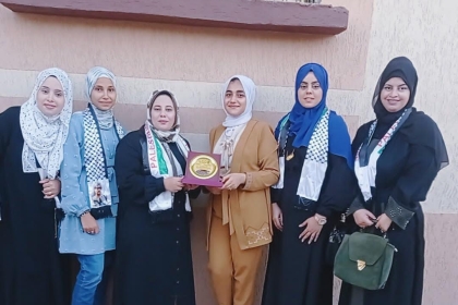 بالصور.. الشبيبة الفتحاوية بمحافظة رفح تستكمل سلسلة زيارات لطالبات الثانوية العامة المتفوقات