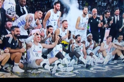 ريال مدريد يهزم برشلونة ويتوج بلقب السوبر في كرة السلة