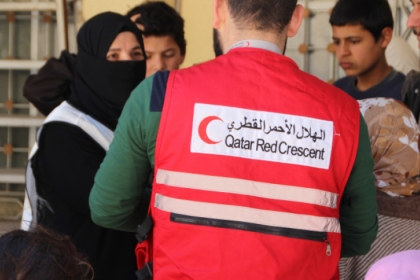 الهلال الأحمر القطري يكشف عدد المستفيدين من مساعداته في قطاع غزة