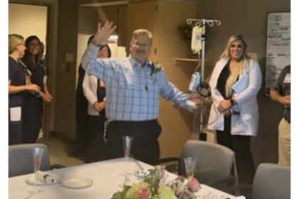 ثنائى أمريكى يعقدان زفافهما فى المستشفى قبل 3 أيام من خضوع العريس لجراحة بالقلب