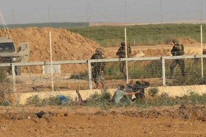 الاحتلال يعتقل فلسطينيا اجتاز السياج الحدودي شمال قطاع غزة