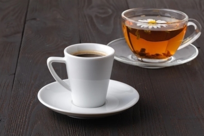 أيهما أفضل للصيف: الشاي أم القهوة؟