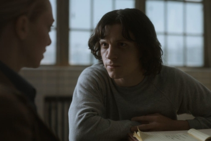 "الغرفة المزدحمة".. غموض أفقد الجمهور شغف المتابعة وجعل صبر النقاد ينفد