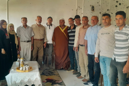 كوادر تيار الإصلاح الديمقراطي في خان يونس تجدد الوفاء للشهيد المناضل رائف شراب