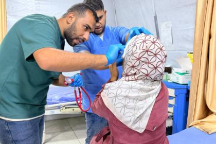 شهيدة في خانيونس وإصابة خطيرة وسط غزة إثر قصف إسرائيلي