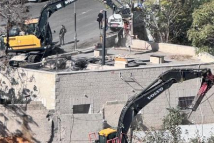جنين :  إخطارات بهدم أكثر من 20 منشأة وغرف بلاستيكية وزراعية ومنتزه
