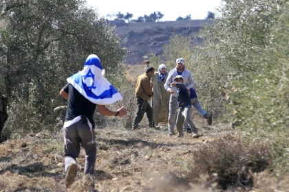ضابط إسرائيلي: 45% من نشاط الجيش في الضفة الغربية يتركز على مواجهة جرائم المستوطنين