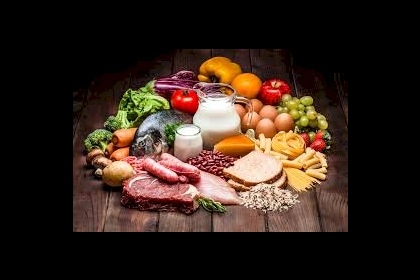 أهم الفيتامينات التي يحتاجها الجسم في فصل الصيف