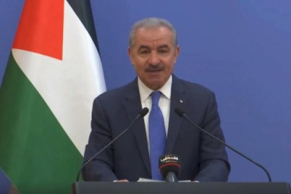 ندرس فرض المزيد من العقوبات للمخالفين.. اشتية: لدينا 1716 حالة (كورونا) نشطة وسبع بالإنعاش