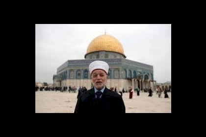 المفتي يحذر من محاولات تغيير ملامح المسجد الأقصى