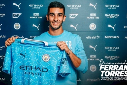مانشستر سيتي يضم الإسباني توريس