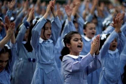 أكثر من نصف مليون طفل لاجئ يعودون إلى مدارس الأونروا