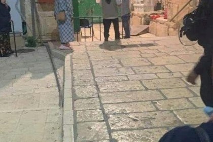 قوات الاحتلال تُغلق أبواب المسجد الأقصى المبارك