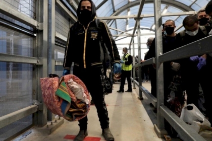 الاحتلال يقرر فتح معبر" بيت حانون" أمام العمال و التجار من غزة غداً الثلاثاء