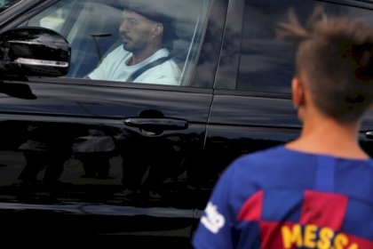 ميسي ينفذ تهديده ضد برشلونة