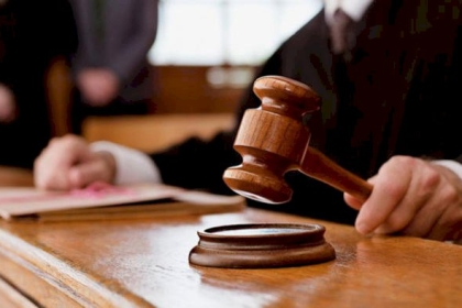 السلطة الفلسطينية تعسكر القضاء وتضعه ملكًا خاصًا في جيبها #استقلال_القضاء