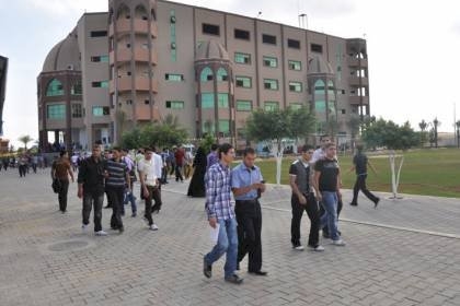 المالية بغزة تصدر قراراً بخصوص تسديد الرسوم الجامعية من المستحقات