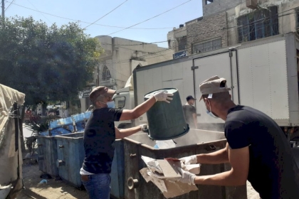 بالصور: كوادر فتحاوية تستكمل حملة "مخيمنا جميل" التطوعية في محافظة خانيونس