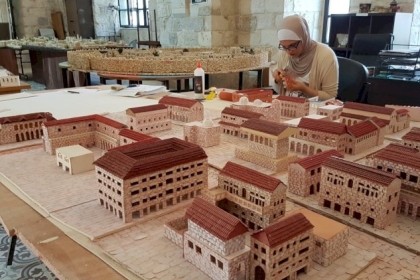 مجسمات حجرية لنابلس لتنشيط السياحة الفلسطينية في زمن كورونا