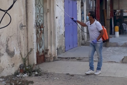 حركة فتح  محافظة خانيونس  تستكمل حملة مخيمنا جميل التطوعية