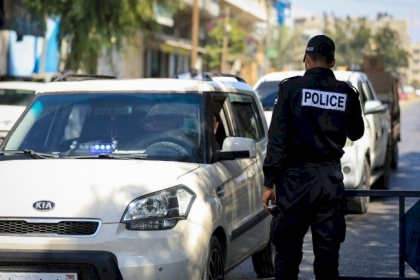 "مباحث كورونا" تُغلق 132 محلاً ومنشأة مُخالفة بقطاع غزة