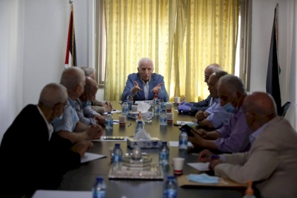 الأحمد يطلع فصائل المنظمة على تفاصيل الحوار بين فتح وحماس في اسطنبول