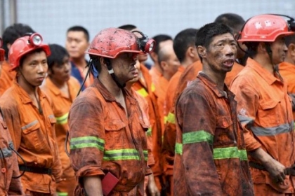 أول أكسيد الكربون يقتل 16 عاملا في منجم فحم بالصين