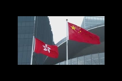 دبلوماسي صيني يرفض اتهامات بريطانية حول قضايا تتعلق بهونغ كونغ وشينجيانغ