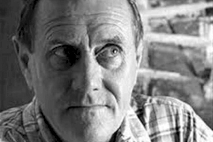 وفاة الروائي باتريك وايت 30 سبتمبر 1990