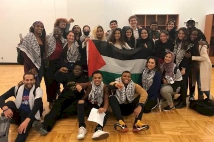 طلاب في جامعتين أميركيتين يصوتون على سحب الاستثمارات من إسرائيل