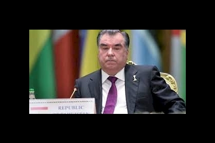 رئيس طاجيكستان "إمام رحمان" في طريقه لولاية خامسة