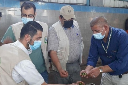 شاهد بالصور: إقتصاد غزة: 142 زيارة تفتيشية، 10 محاضر ضبط، 11جولة ميدانية، 9 محاضر إتلاف