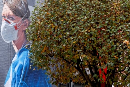 طبيب روسي يحذر من الغموض الذي يلف سلوك فيروس كورونا في الشتاء