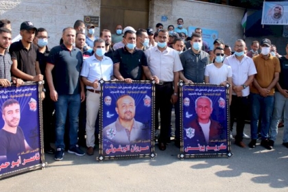 مجلس الشباب ينظم وقفة تضامنية مع الأسرى داخل سجون الاحتلال