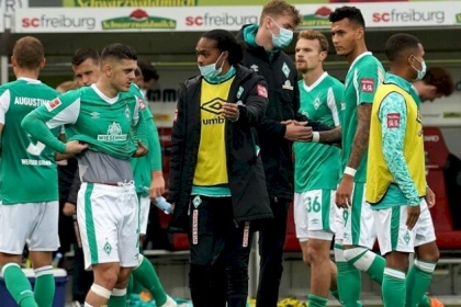 لاعبو فيردر بريمن الألماني يدخلون في عزل طوعي بعد إصابة زميلهم بكورونا