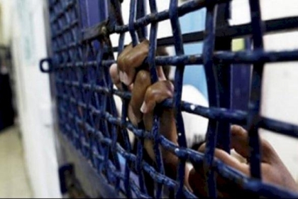 5 أسرى يدخلون اليوم أعواماً جديدة في سجون الاحتلال