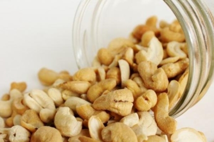 اقتصاد غزة تنفي وجود تسوس في كميات الكاجو  المستوردة