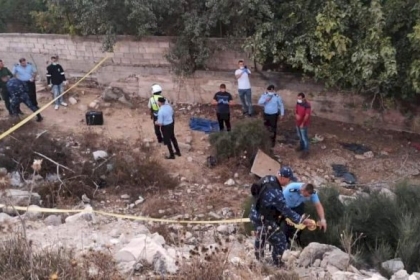 العثور على جثة رضيع متحللة في رام الله والشرطة تباشر التحقيق