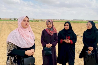 مجلس الشباب بمحافظة خان يونس يكرم ثلاث خريجات من منطقة خزاعة